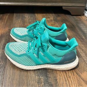 Adidas Ultra Boost Shoes!!